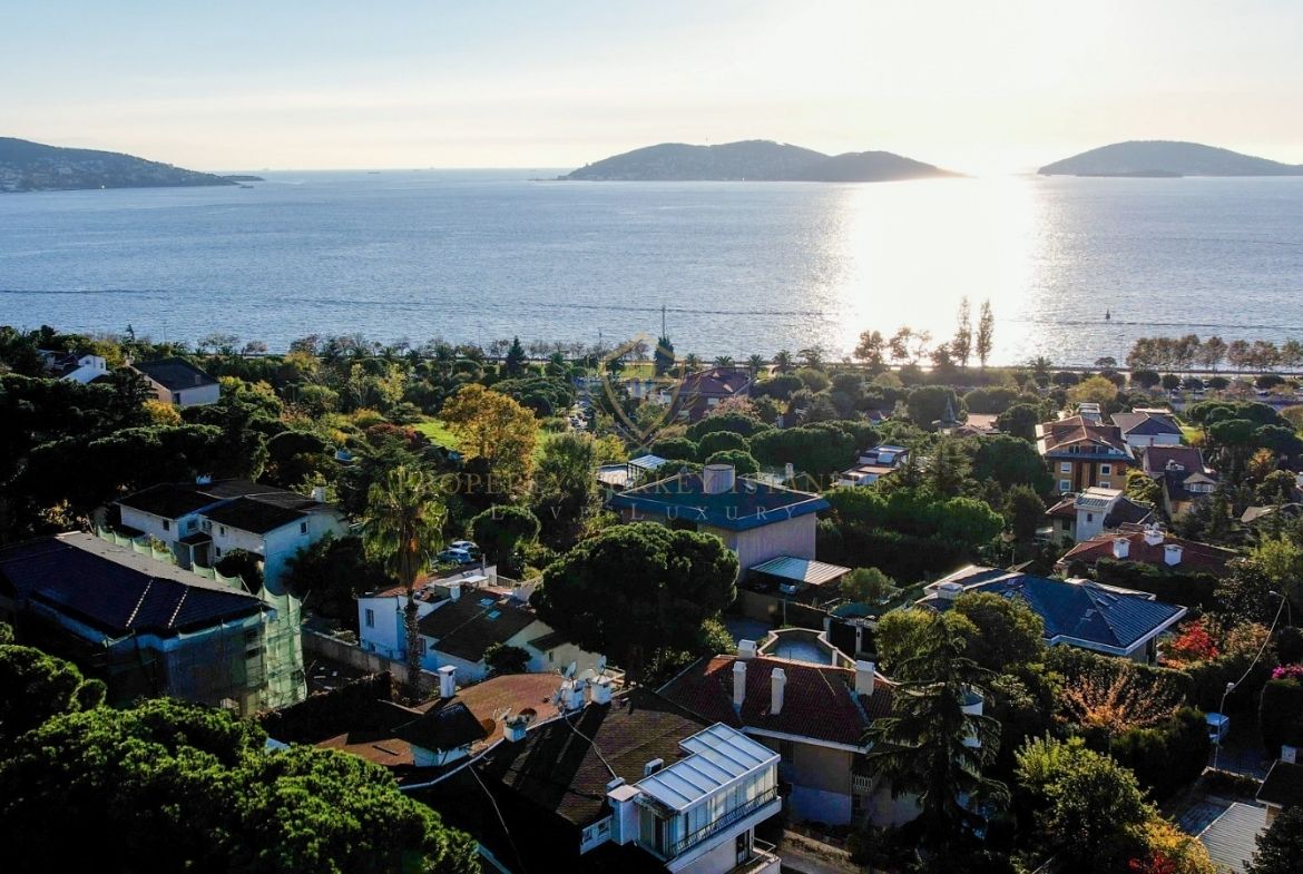 Drogos Adaları Manzaralı Private Luxury Villas Эксклюзивные виллы с бассейном в Kartal