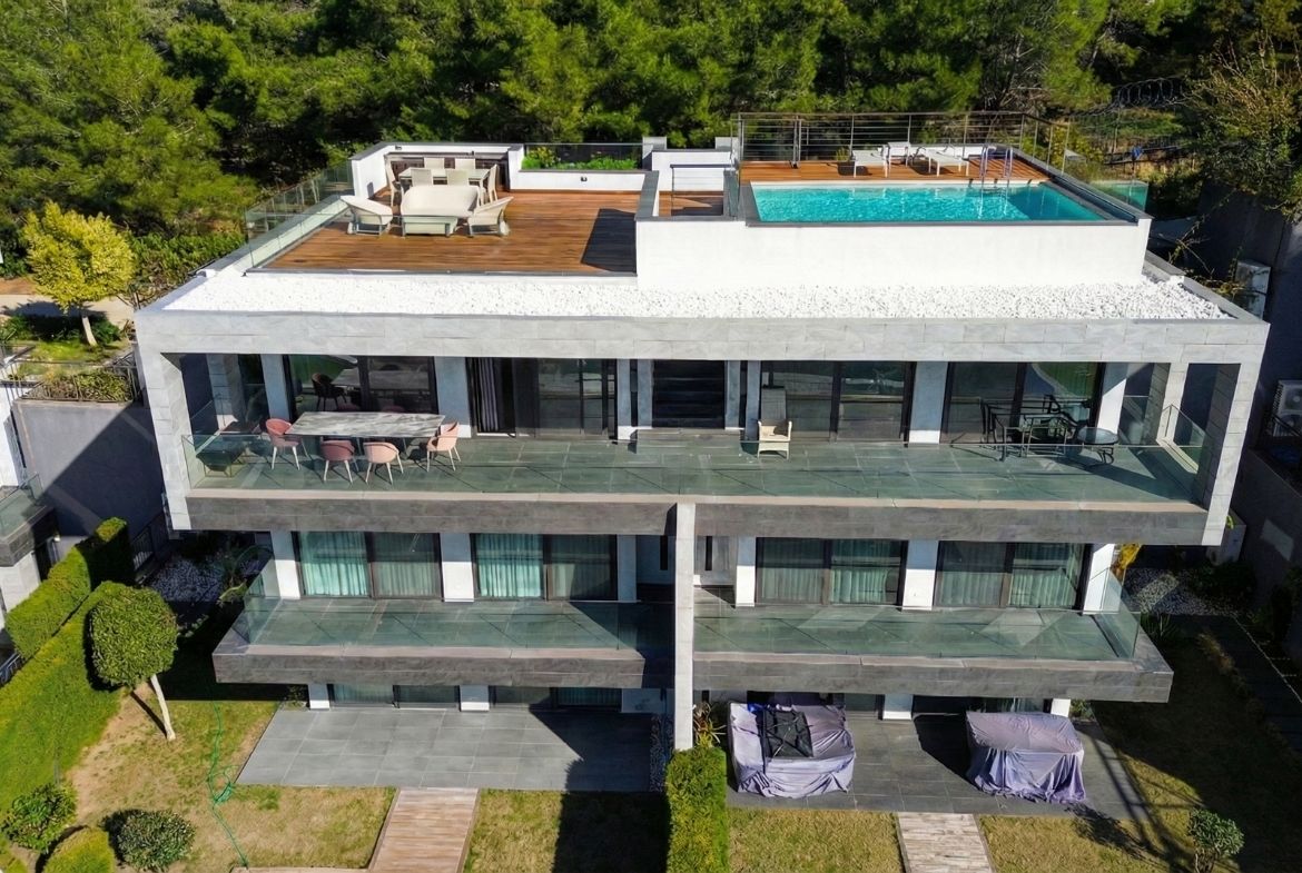 Ofton Miramar Çatı Katı Эксклюзивные виллы с бассейном в Yalıkavak